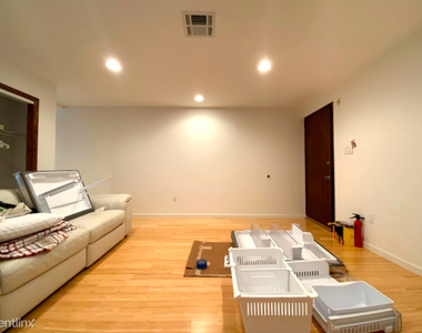 1529 W Porter St Unit 3 - Photo Thumbnail 6