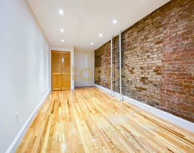 335 East 10th Street - Photo Thumbnail 3
