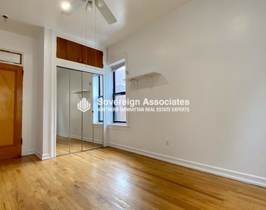 4305 Broadway - Photo Thumbnail 7