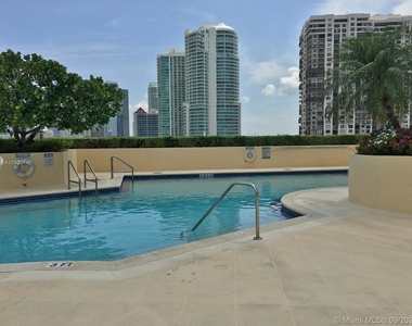 2475 Brickell Ave - Photo Thumbnail 34