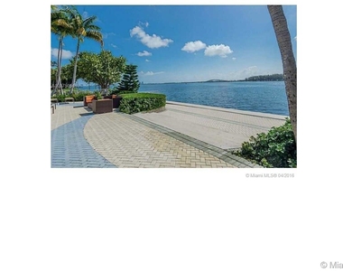 2451 Brickell Ave - Photo Thumbnail 15