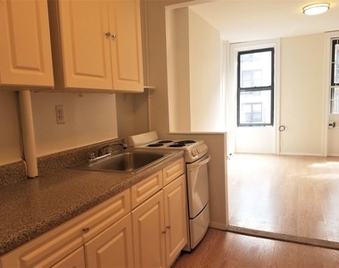 217 East 29th Street - Photo Thumbnail 1