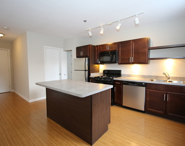 415 West Belmont Avenue - Photo Thumbnail 2