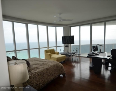 16001 Collins Ave - Photo Thumbnail 7