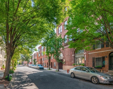 1720 Lombard Street - Photo Thumbnail 2