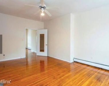 1819 Pine St Apt 4 - Photo Thumbnail 4