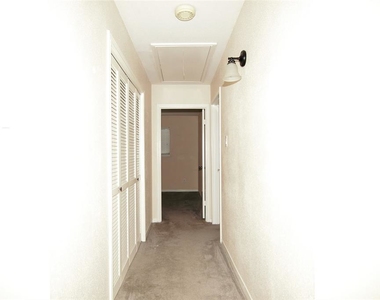 1617 W Sam Houston Parkway - Photo Thumbnail 7