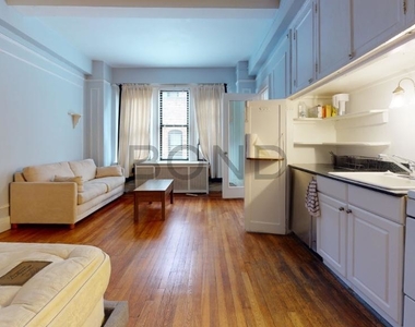 157 East 72nd Street - Photo Thumbnail 1