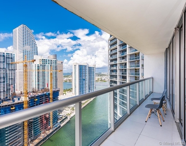 475 Brickell Ave - Photo Thumbnail 26