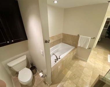 5909 Luther Lane - Photo Thumbnail 6