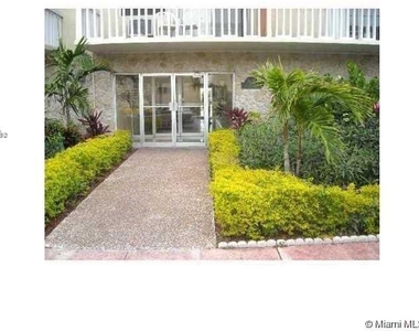 7620 Carlyle Ave - Photo Thumbnail 13