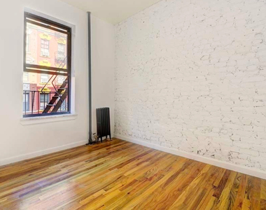 116 Mott Street - Photo Thumbnail 7