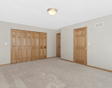 407 South Oak Park Avenue - Photo Thumbnail 15