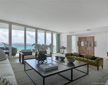 1643 Brickell Ave - Photo Thumbnail 2