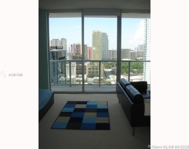 1050 Brickell Ave - Photo Thumbnail 1