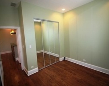 2277 North Clybourn Avenue - Photo Thumbnail 9