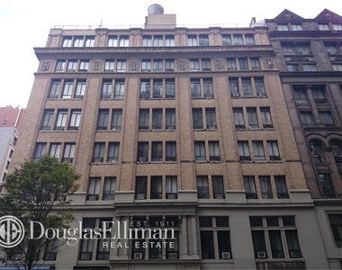 295 Park Avenue South - Photo Thumbnail 1