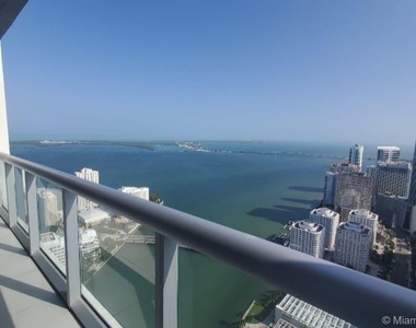 495 Brickell Ave - Photo Thumbnail 0