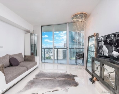 465 Brickell Ave 26 - Photo Thumbnail 3