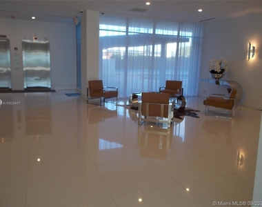 6450 Collins Ave - Photo Thumbnail 3