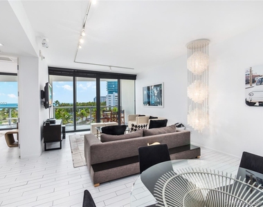 2201 Collins Ave - Photo Thumbnail 14