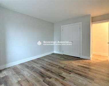 111 Wadsworth Avenue - Photo Thumbnail 5