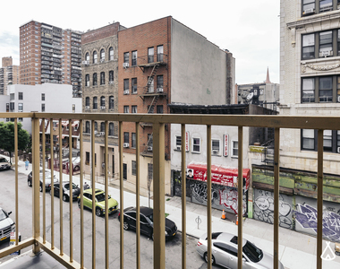 Contact Agent, Graham Avenue, Brooklyn, NY 11206 - Photo Thumbnail 3