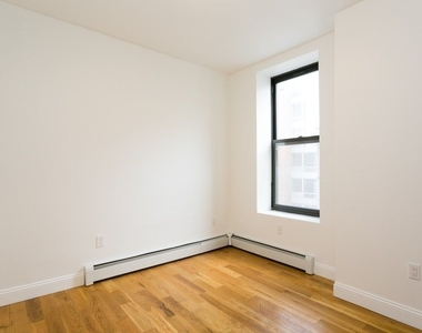 457 West 17th Street - Photo Thumbnail 3