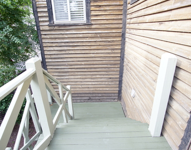 3144 Southport Ave. - Photo Thumbnail 13