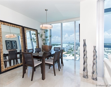 6899 Collins Ave - Photo Thumbnail 10