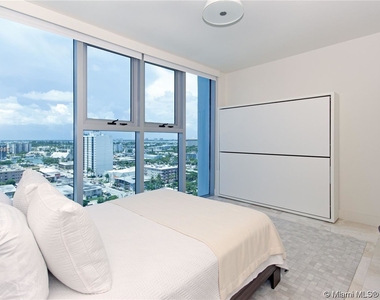 6899 Collins Ave - Photo Thumbnail 6