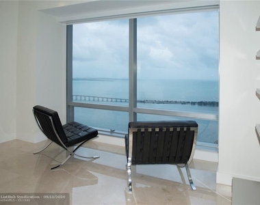 1425 Brickell Ave - Photo Thumbnail 7