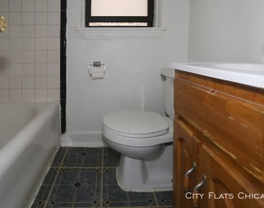 4735 N. Beacon - Photo Thumbnail 11