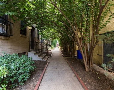 1929-35 Lombard Street - Photo Thumbnail 2