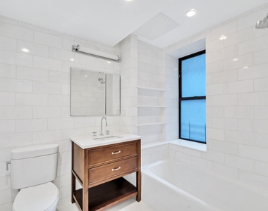 157 EAST 81ST STREET - Photo Thumbnail 9