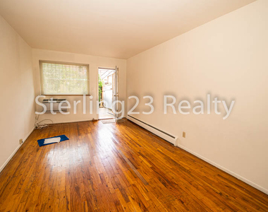 22-46 Steinway Street - Photo Thumbnail 1