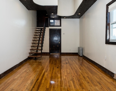 251 Wyckoff Ave - Photo Thumbnail 2