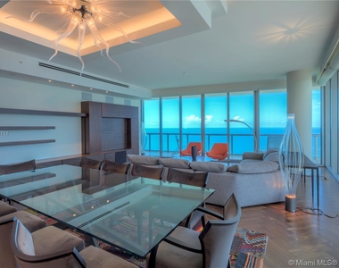 17001 Collins Ave - Photo Thumbnail 13