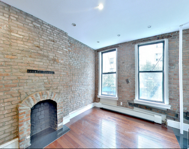 156 West 20th Street - Photo Thumbnail 1