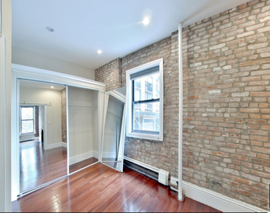 156 West 20th Street - Photo Thumbnail 3