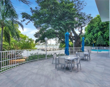 1627 Brickell Ave - Photo Thumbnail 39