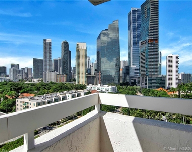 1627 Brickell Ave - Photo Thumbnail 33