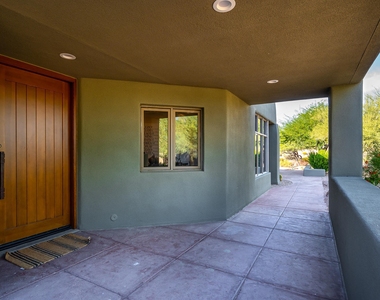 10071 E Graythorn Drive - Photo Thumbnail 15