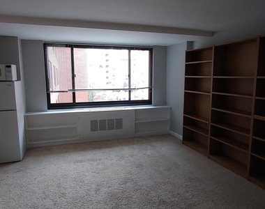 1011 Arlington Blvd #613 - Photo Thumbnail 10