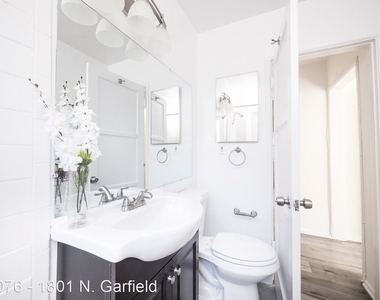 1801 Garfield Pl. - Photo Thumbnail 16