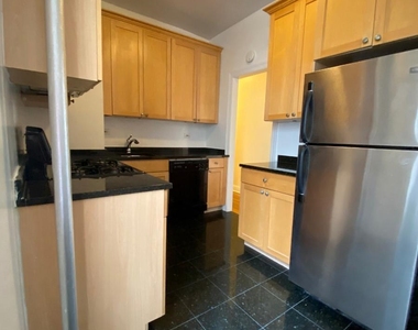 117 West 13th Street, New York, NY 10011 - Photo Thumbnail 2