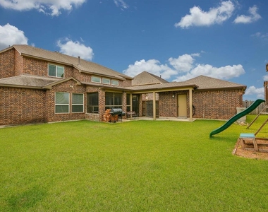 25510 Kearsley Drive - Photo Thumbnail 49