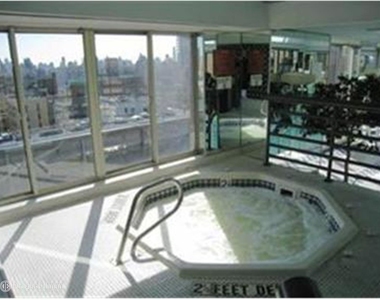 250 West 90th St - Photo Thumbnail 9