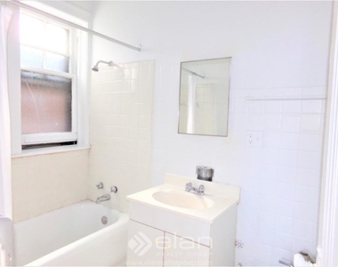 6810 North Lakewood - Photo Thumbnail 2