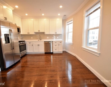 490 Washington St 3 - Photo Thumbnail 1